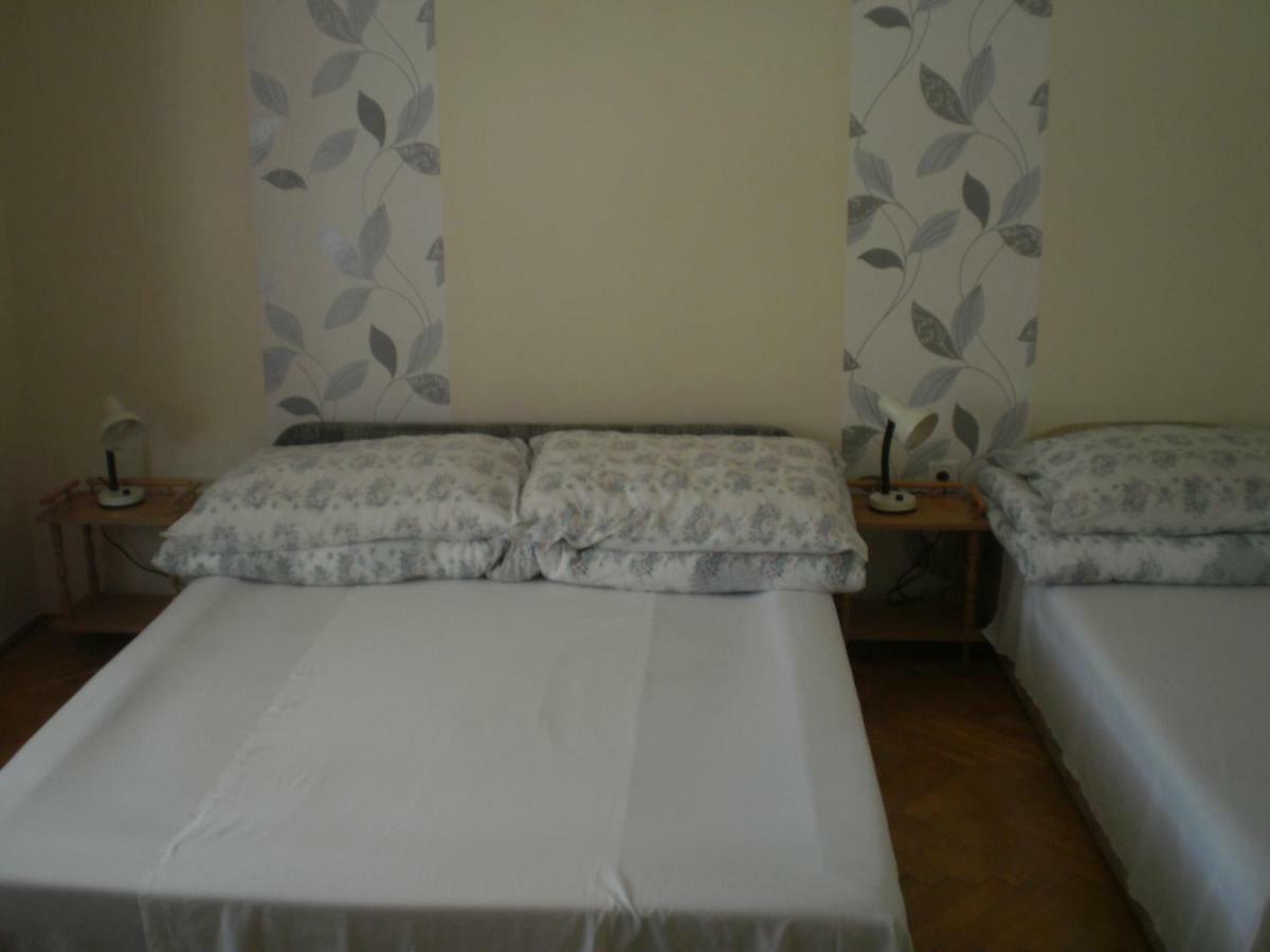 Raday Apartman Hajduszoboszlo Exterior photo